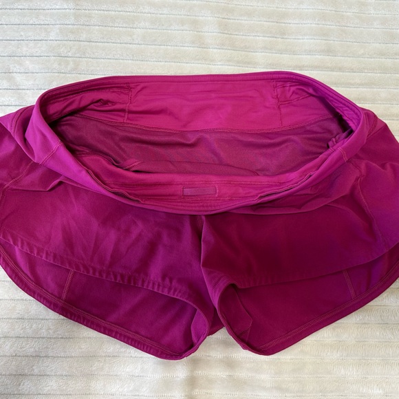Lululemon Speed Up 2.5” Short Size 6 - Picture 5 of 5